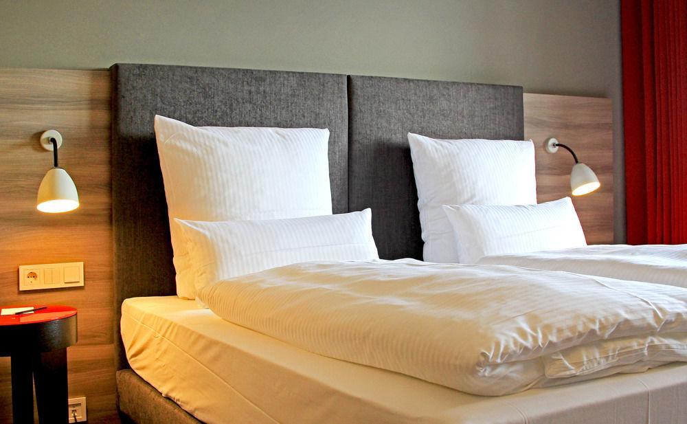 Seaside Residenz Hotel Хемніц Екстер'єр фото